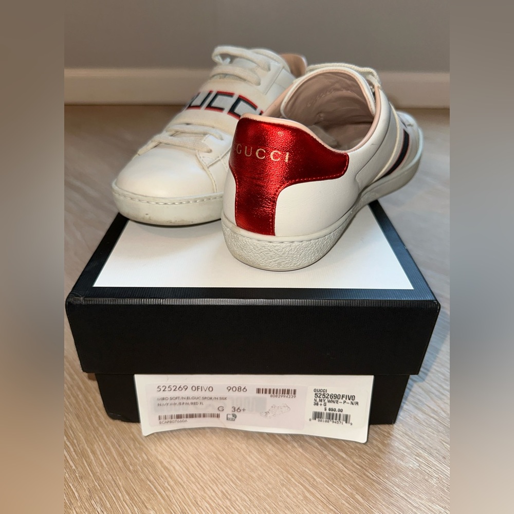 Gucci sneakers